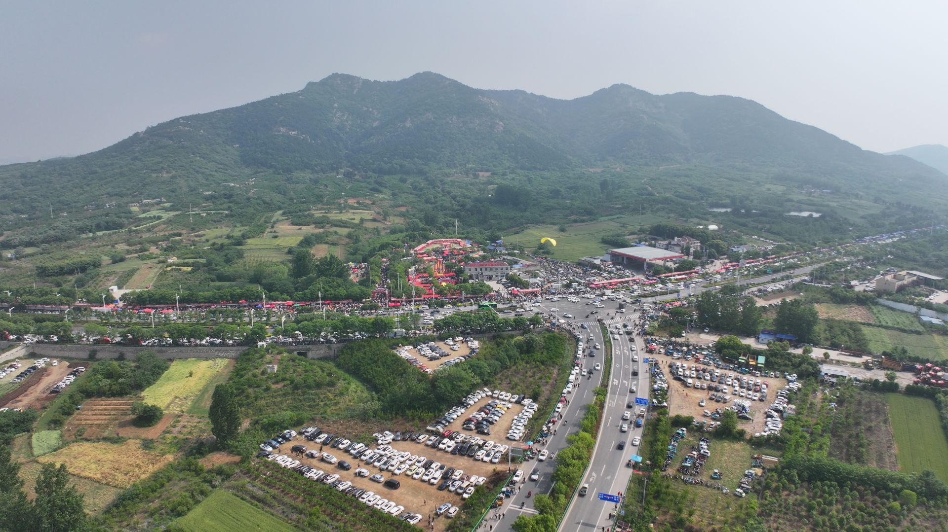 蚌埠文明网 禹会区文化底蕴深厚,不仅拥有禹会村遗址,禹王宫,钓鱼台